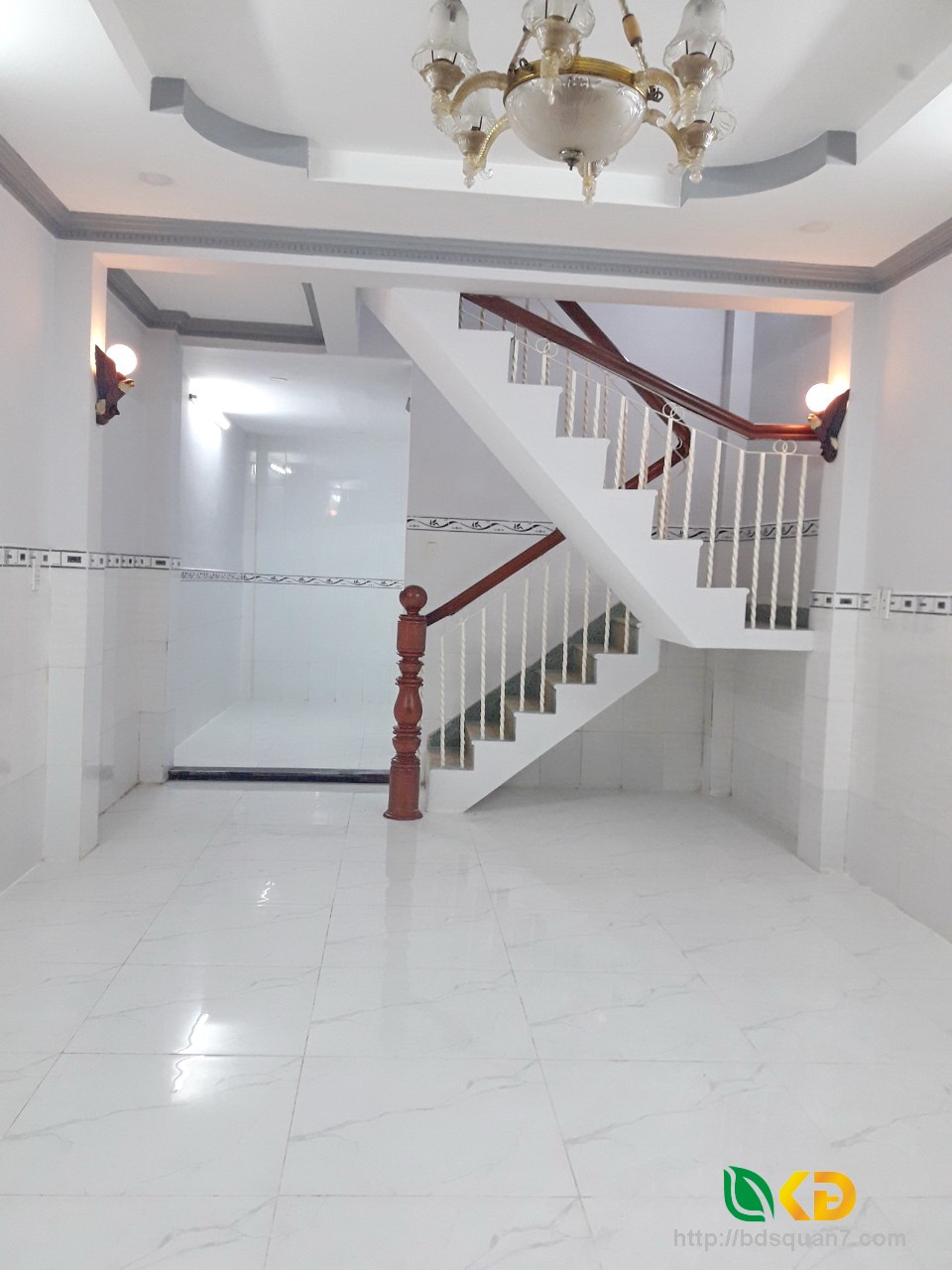 Bán nhà mới đẹp 1 lầu (nở hậu) hẻm 271 Lê Văn Lương Quận 7
